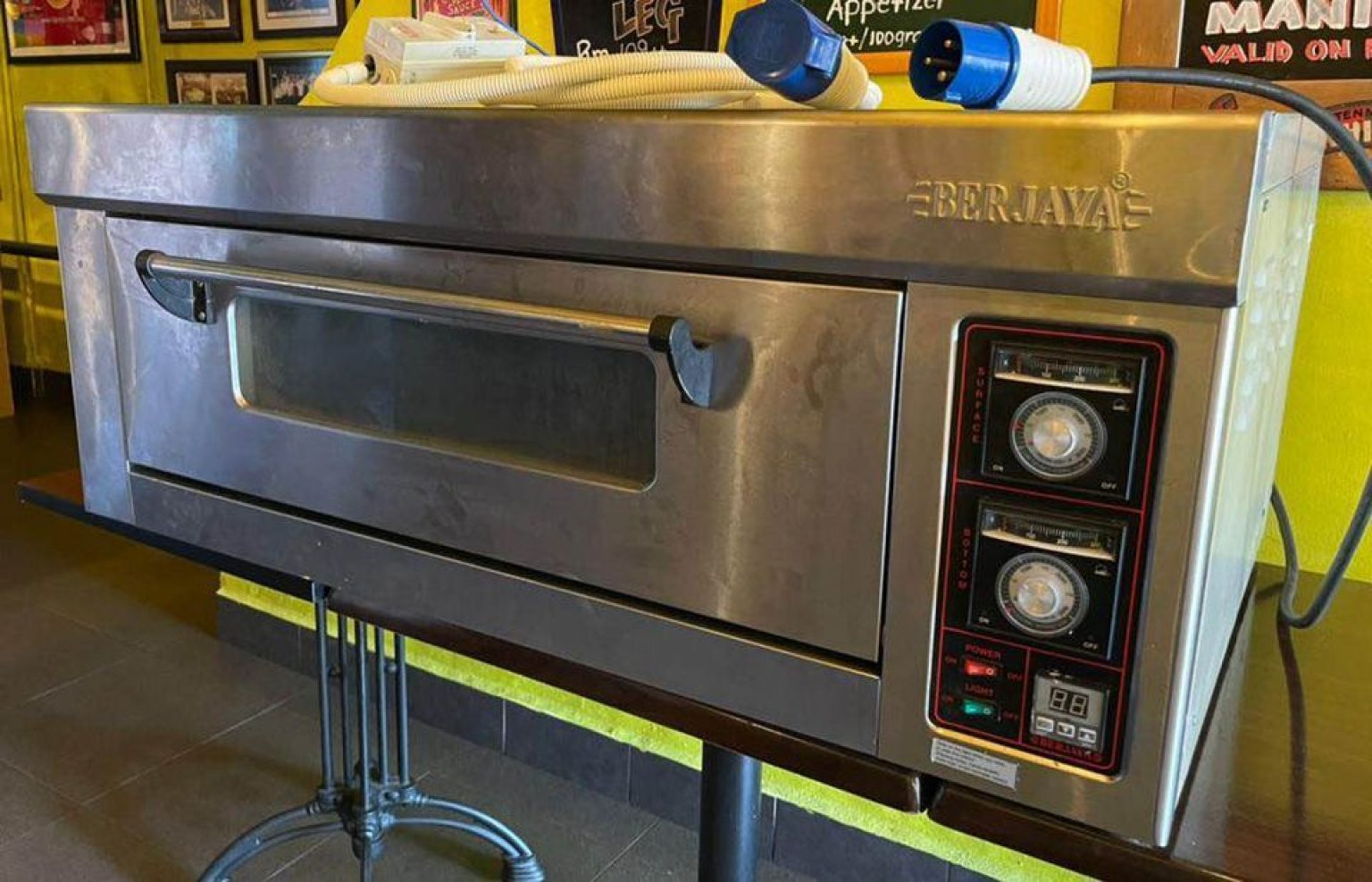 Pizza Oven (USED) • Murah Kitchen Marketplace Malaysia
