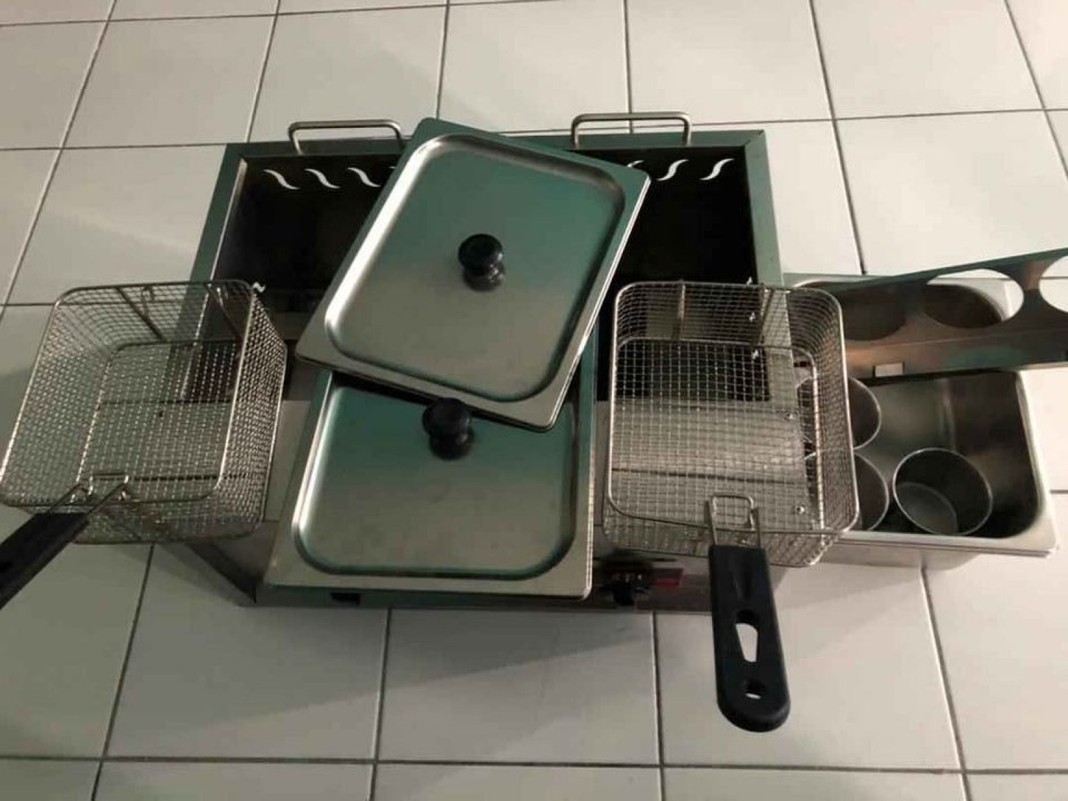 Double Tank Gas Commercial Deep Fryer (USED) • Murah Kitchen