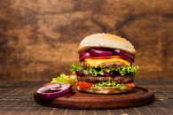 Peralatan Terbaik Untuk Memasak Burger